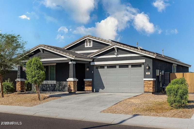 529 199th Dr, Buckeye, AZ 85326