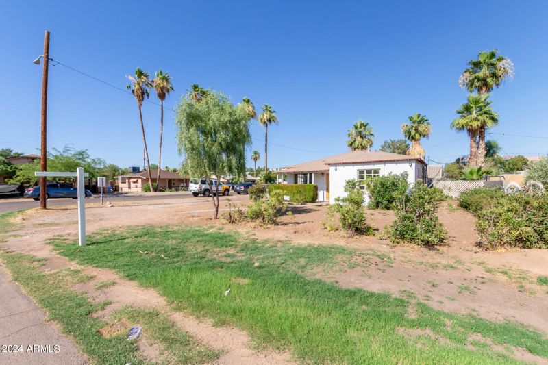 529 N 41st Pl, Phoenix, AZ 85008