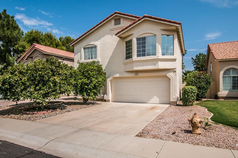 529 N Cobblestone St, Gilbert, AZ 85234