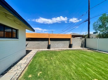 529 W University Dr, Mesa, AZ 85201