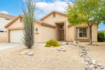 53 Horseshoe Ave, Gilbert, AZ 85296