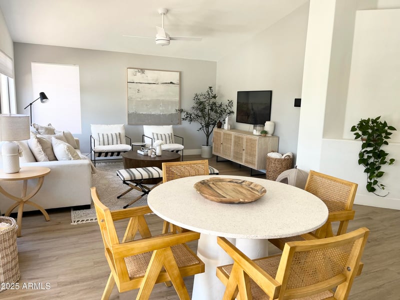 53 Horseshoe Ave, Gilbert, AZ 85296