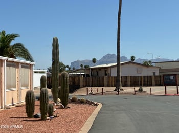 53 Mountain Rd, Apache Junction, AZ 85120