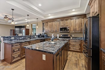 53 La Barge Rd, Apache Junction, AZ 85119