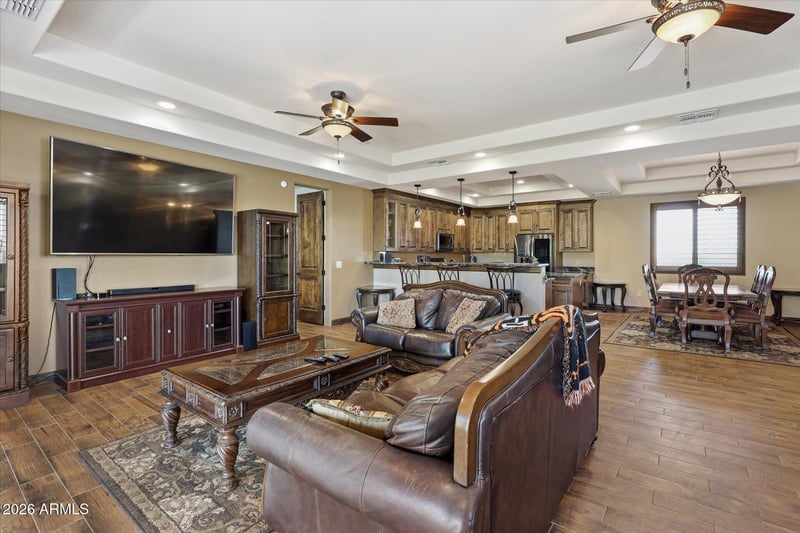 53 La Barge Rd, Apache Junction, AZ 85119