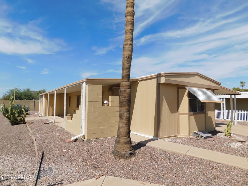 53 N Mountain Rd #20, Apache Junction, AZ 85120