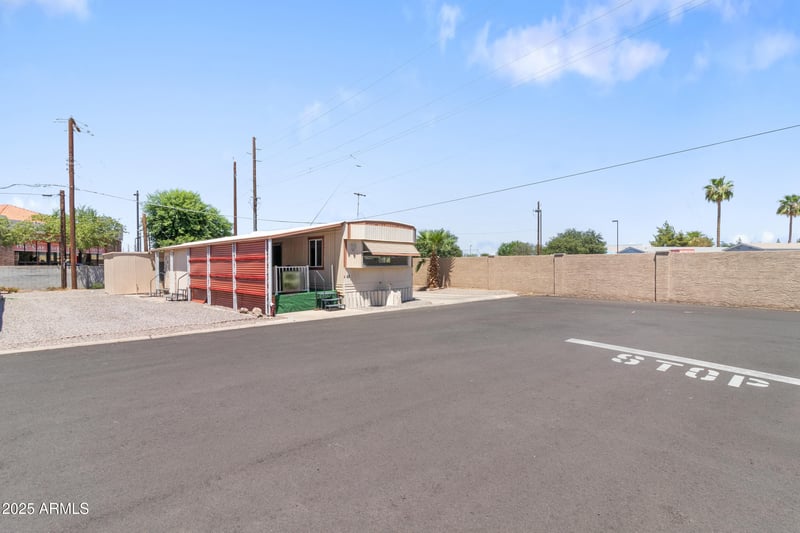 530 Alma School Rd #44, Mesa, AZ 85210
