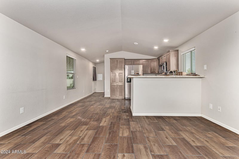 530 S Alma School Rd #70, Mesa, AZ 85210
