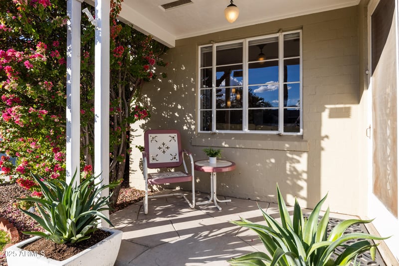 530 Wilshire Dr, Phoenix, AZ 85003