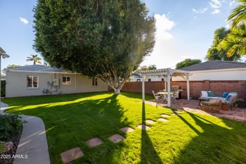 530 Wilshire Dr, Phoenix, AZ 85003