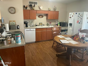 5301 Country Gables Dr, Glendale, AZ 85306