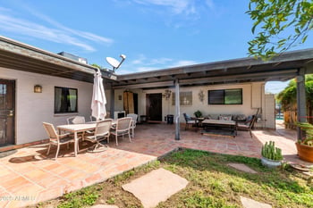 5301 E Mitchell Dr, Phoenix, AZ 85018