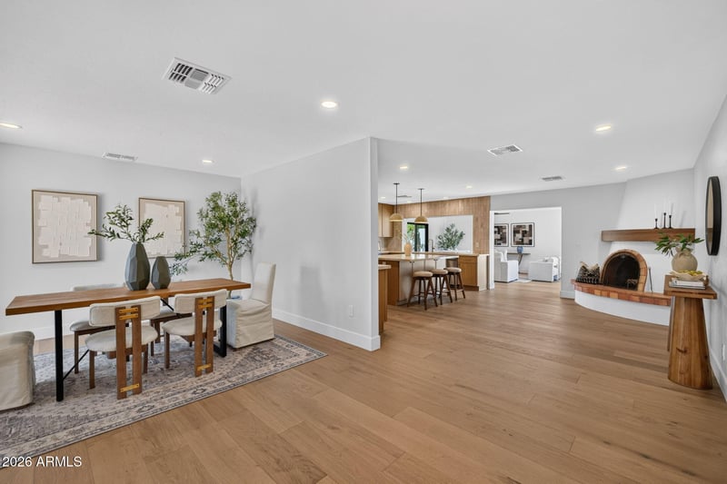 5302 E Evans Dr, Scottsdale, AZ 85254