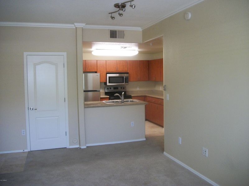 5302 E Van Buren St #1029, Phoenix, AZ 85008