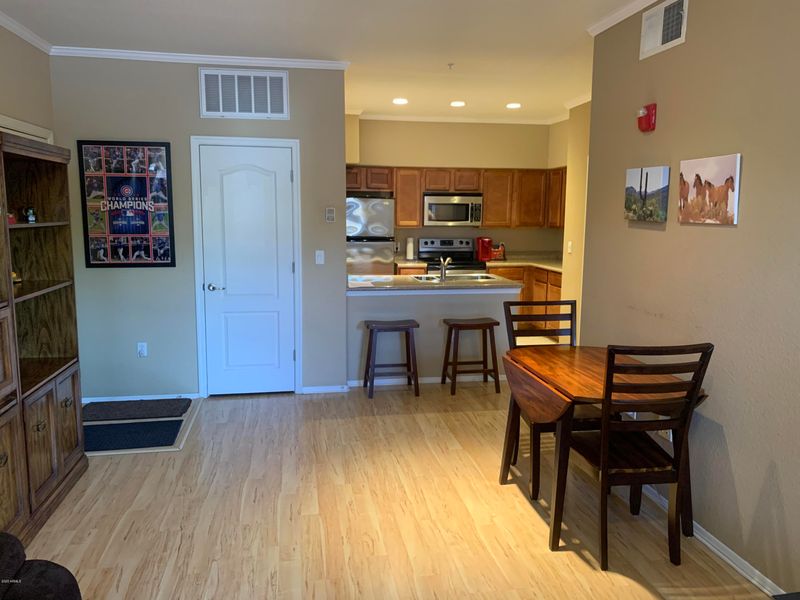5302 E Van Buren St #1056, Phoenix, AZ 85008