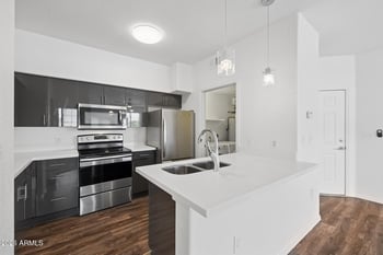 5302 Van Buren St #2020, Phoenix, AZ 85008