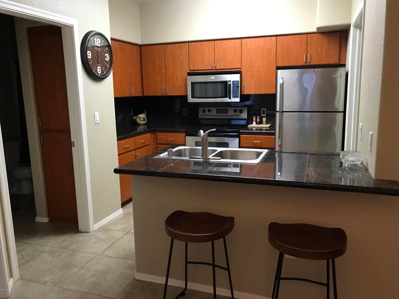 5302 E Van Buren St #2028, Phoenix, AZ 85008