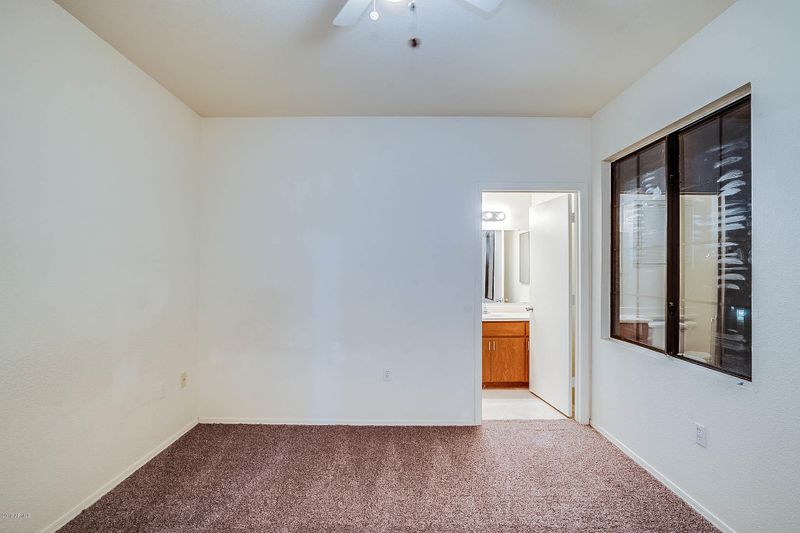 5302 E Van Buren St #2062, Phoenix, AZ 85008
