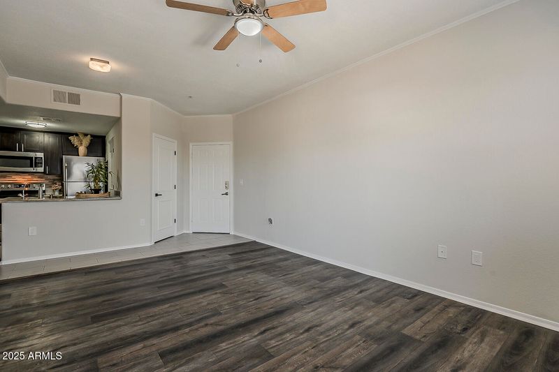 5302 E Van Buren St #3040, Phoenix, AZ 85008