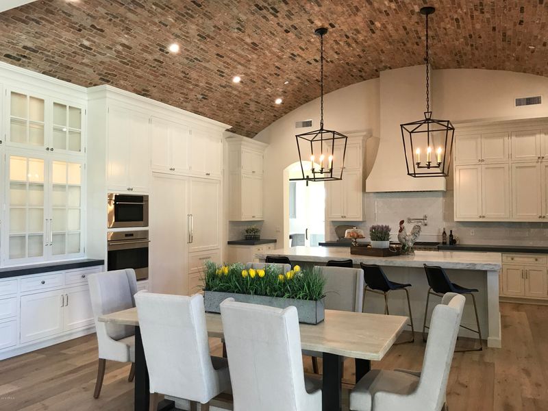 5302 N 69th Pl, Paradise Valley, AZ 85253