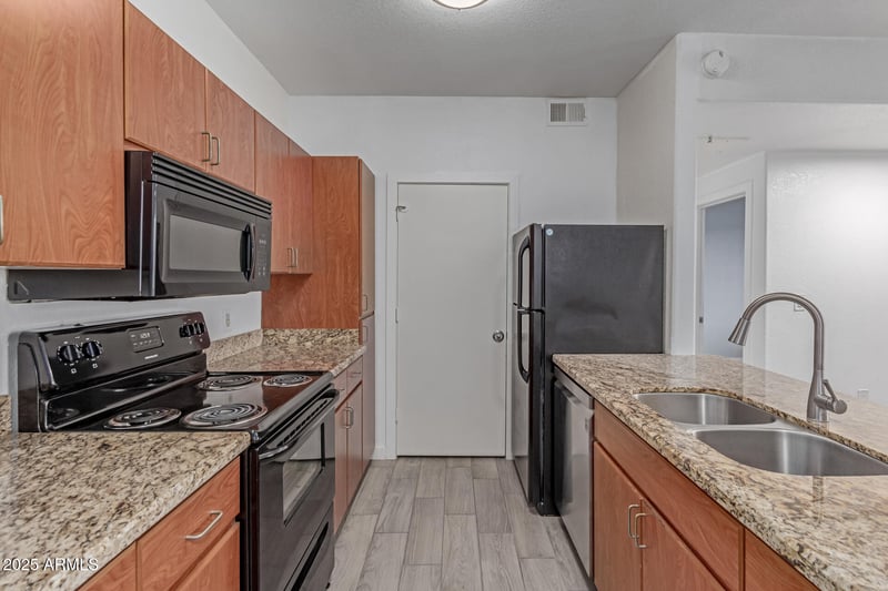 5302 Van Buren St #2015, Phoenix, AZ 85008