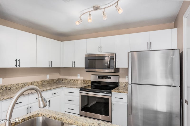 5302 Van Buren St #2024, Phoenix, AZ 85008