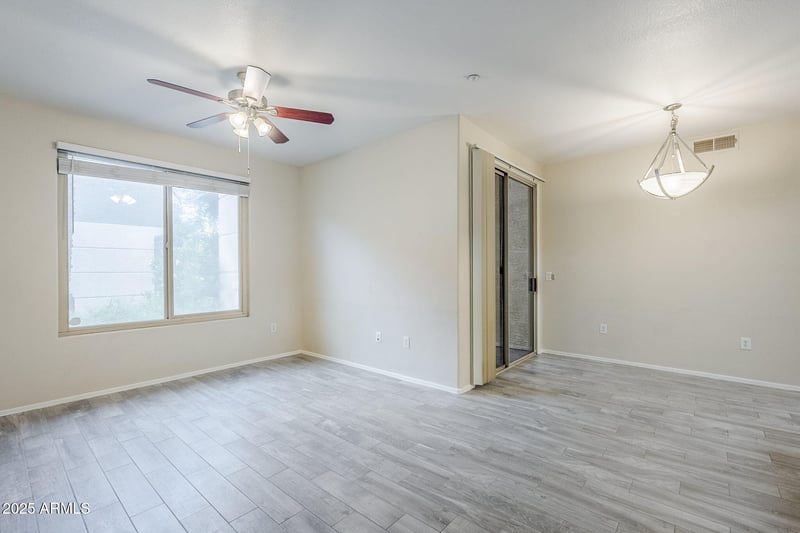 5303 7th St #105, Phoenix, AZ 85014