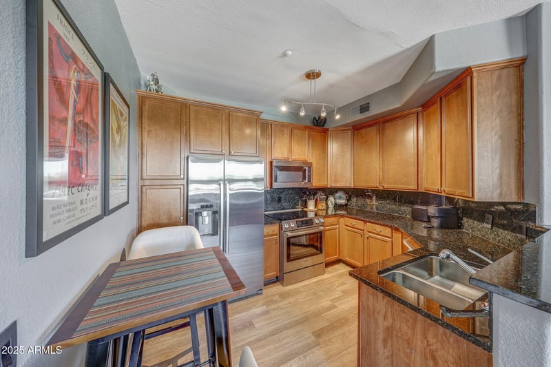 5303 7th St #331, Phoenix, AZ 85014