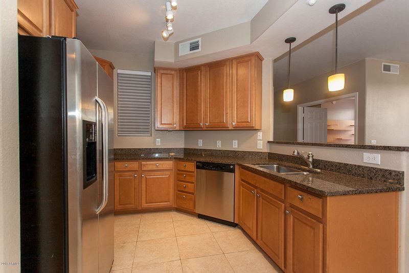 5303 N 7th St #124, Phoenix, AZ 85014