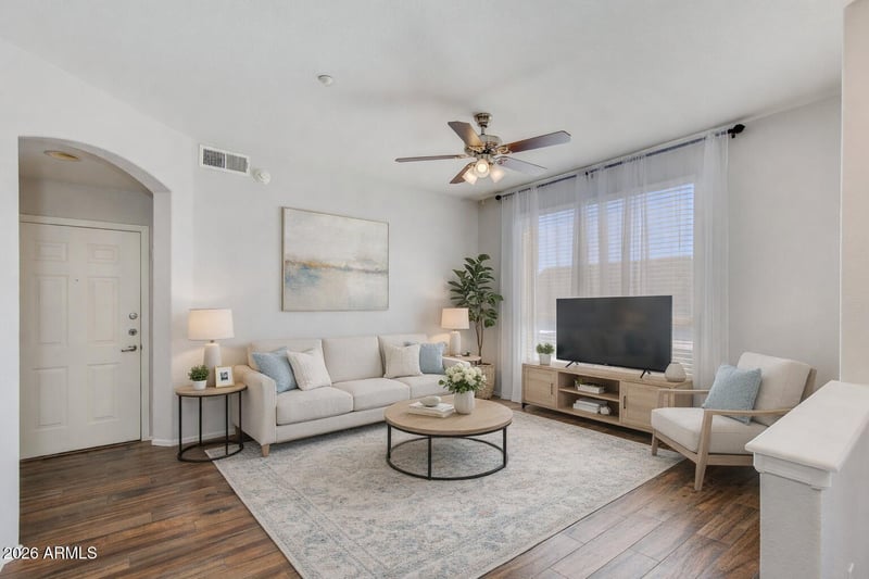 5303 N 7th St #215, Phoenix, AZ 85014