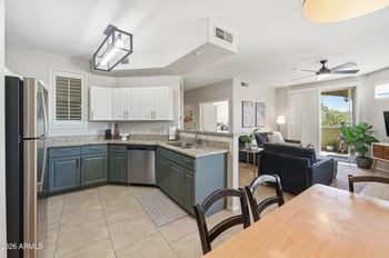 5303 N 7th St #220, Phoenix, AZ 85014