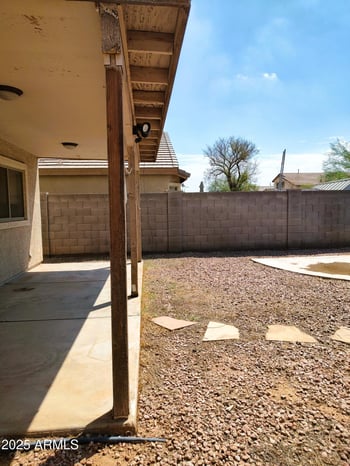 5305 Jessica Ln, Laveen, AZ 85339