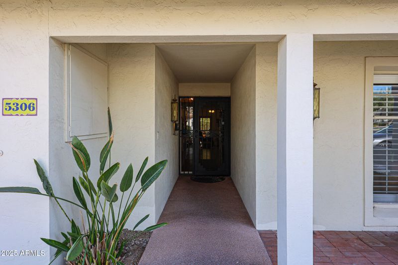 5306 N 20th St, Phoenix, AZ 85016