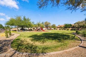 5306 S 15th St, Phoenix, AZ 85040