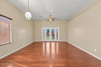 5306 S 15th St, Phoenix, AZ 85040