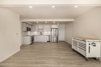 5308 Polk St #307, Phoenix, AZ 85008