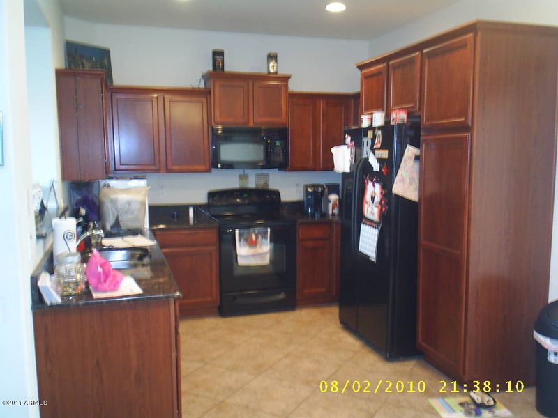 5308 W Molly Ln, Phoenix, AZ 85053