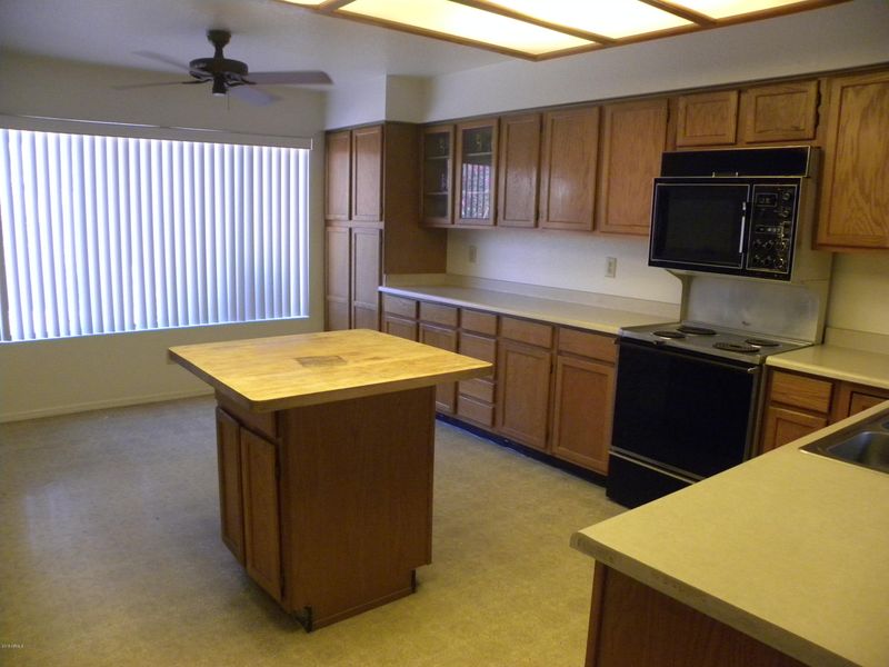 5308 W Pershing Ave, Glendale, AZ 85304