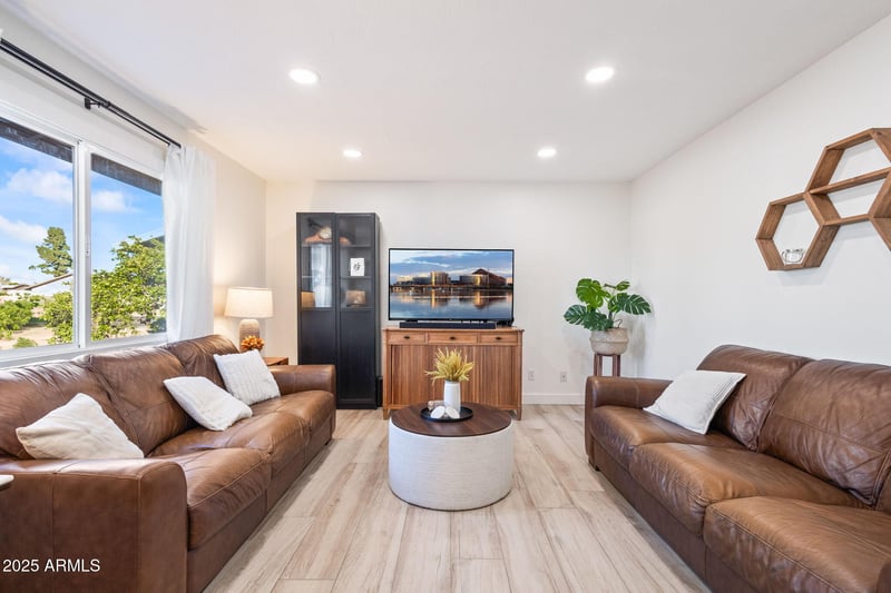 5309 Port Au Prince Ln, Glendale, AZ 85306