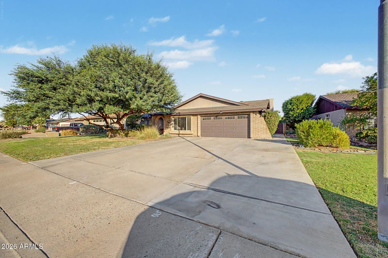 5309 Sweetwater Ave, Glendale, AZ 85304