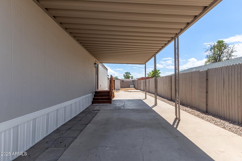 531 89th Pl, Mesa, AZ 85208