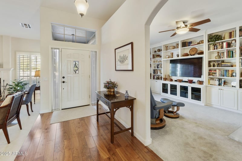 531 Cherrywood Dr, Chandler, AZ 85248