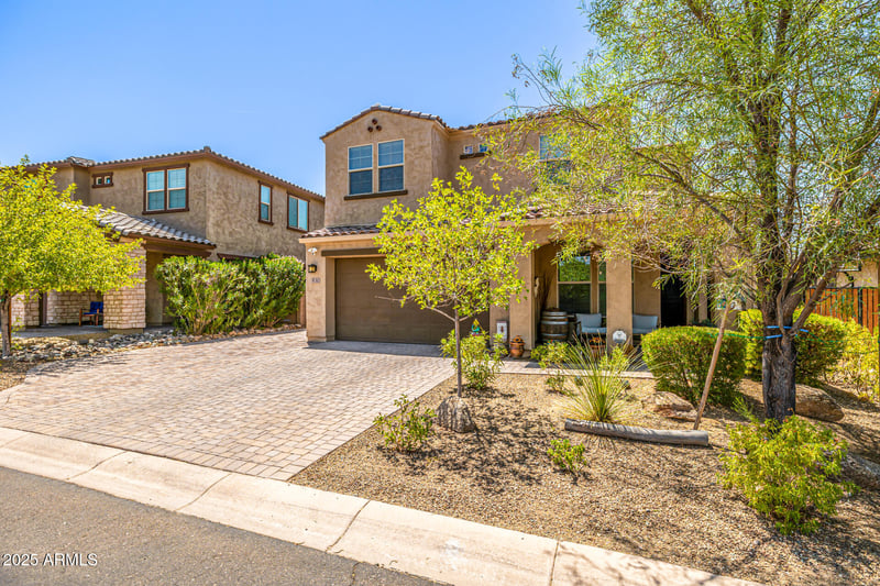 531 Pasaro Dr, Phoenix, AZ 85085