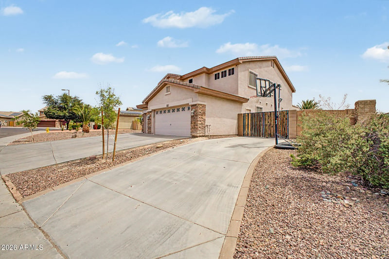 531 219th Ln, Buckeye, AZ 85326