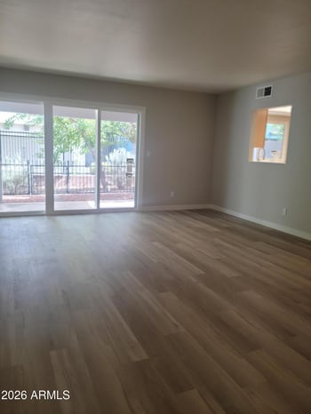 531 W Oxford Dr, Tempe, AZ 85283