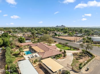 5310 E Camelback Rd, Phoenix, AZ 85018