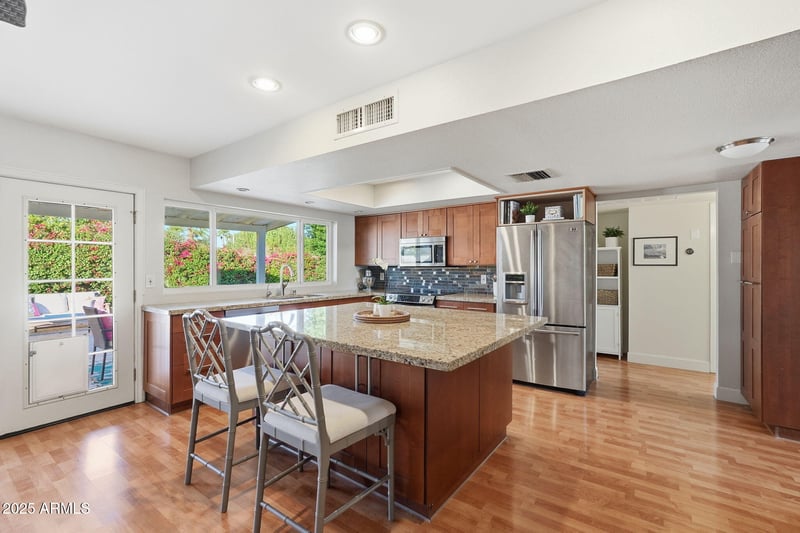 5310 Sheena Dr, Scottsdale, AZ 85254