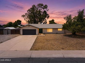 5312 W Beck Ln, Glendale, AZ 85306