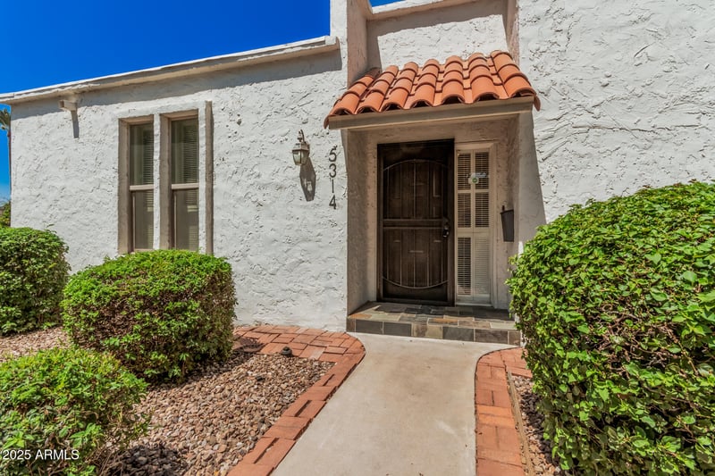 5314 Las Casitas Pl, Phoenix, AZ 85016