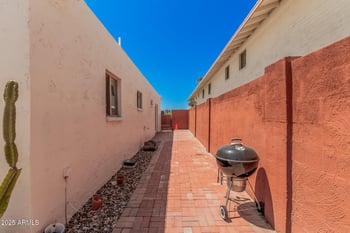 5314 Las Casitas Pl, Phoenix, AZ 85016